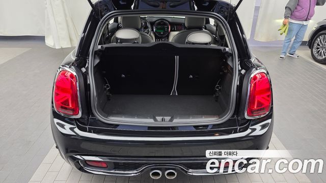MINI Cooper S Kings Load Edition 2020 — фото 20