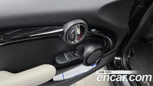 MINI Cooper S Kings Load Edition 2020 — фото 28