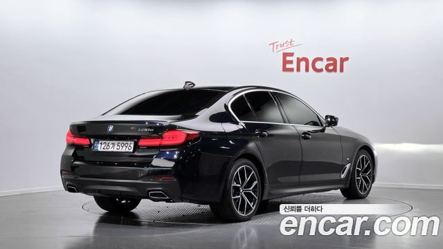 BMW 5 Series (G30) 530e M Sport 2021 — фото 2