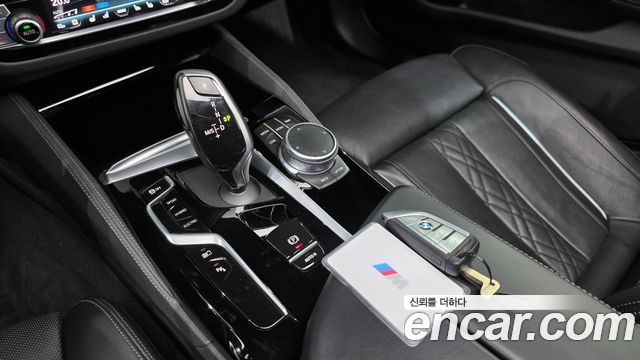BMW 5 Series (G30) 530e M Sport 2021 — фото 9
