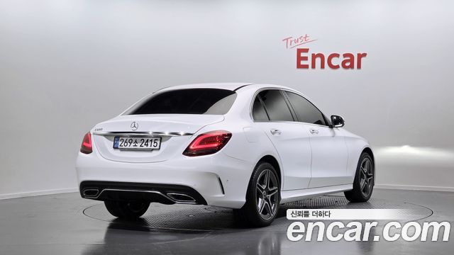 Mercedes-Benz C-Class (W205) C200 AMG Line 2021 — фото 2
