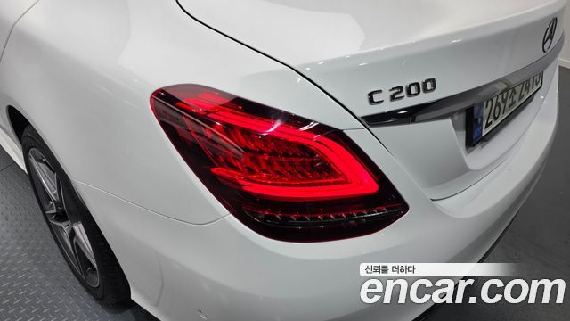 Mercedes-Benz C-Class (W205) C200 AMG Line 2021 — фото 23