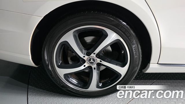 Mercedes-Benz E-Class (W213) E250 Avantgarde 2020 — фото 5