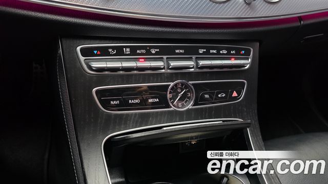 Mercedes-Benz E-Class (W213) E250 Avantgarde 2020 — фото 17