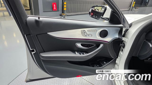 Mercedes-Benz E-Class (W213) E250 Avantgarde 2020 — фото 24