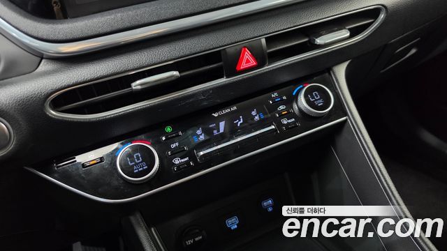 Hyundai Sonata (DN8) 2.0 Premium Family 2021 — фото 35