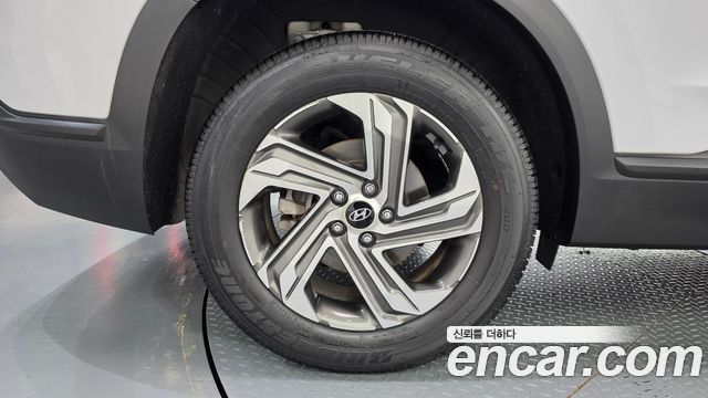 Hyundai Santa Fe Diesel 2.2 2WD Prestige 2022 — фото 5