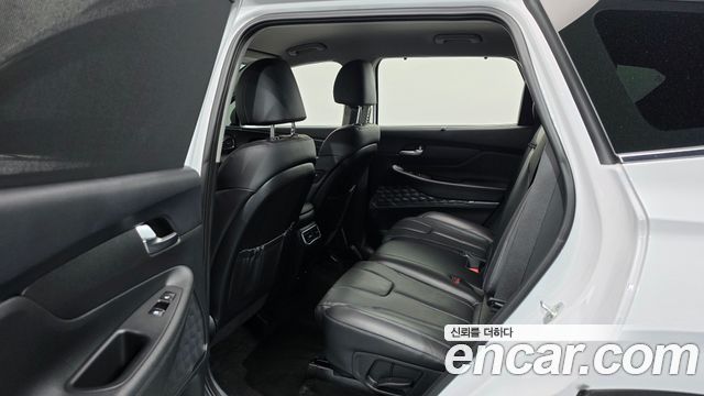 Hyundai Santa Fe Diesel 2.2 2WD Prestige 2022 — фото 11