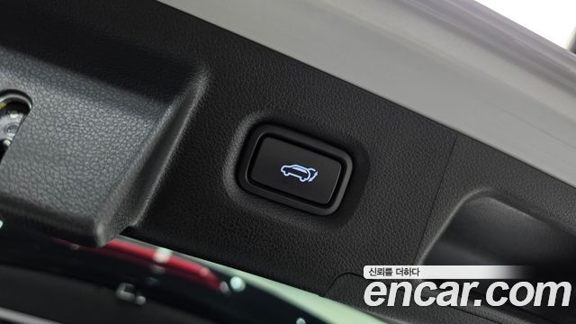 Hyundai Santa Fe Diesel 2.2 2WD Prestige 2022 — фото 16