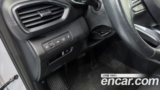 Hyundai Santa Fe Diesel 2.2 2WD Prestige 2022 — фото 18
