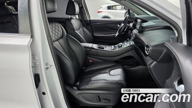 Hyundai Santa Fe Diesel 2.2 2WD Prestige 2022 — фото 26