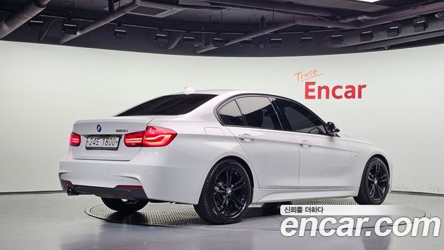 BMW 3 Series (F30) 320i M Sport 2018 — фото 2