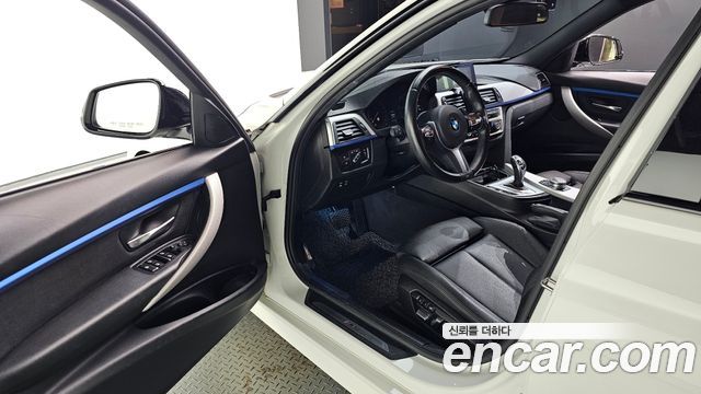 BMW 3 Series (F30) 320i M Sport 2018 — фото 10
