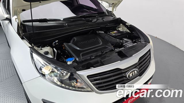 Kia Sportage R Diesel 2WD Limited 2013 — фото 6