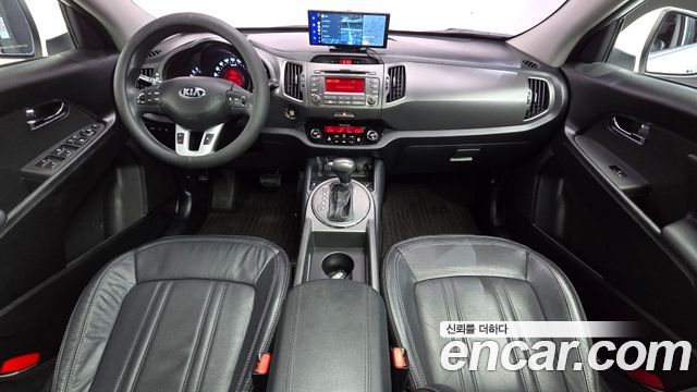 Kia Sportage R Diesel 2WD Limited 2013 — фото 7
