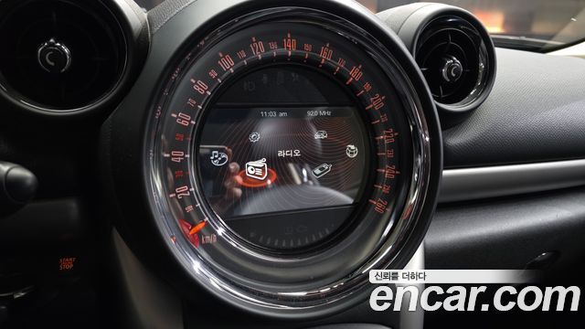 MINI Cooper D Countryman ALL4 1st 2016 — фото 14