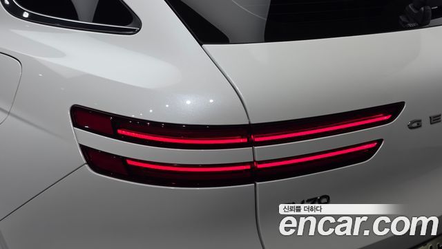 Genesis GV70 2.2 Diesel AWD 2021 — фото 23