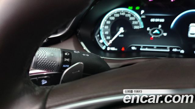 Genesis GV70 2.2 Diesel AWD 2021 — фото 27