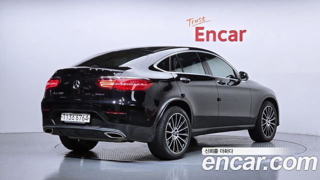 Mercedes-Benz GLC-Class (X253) GLC300 4MATIC AMG Line Coupe 2019 — фото 2