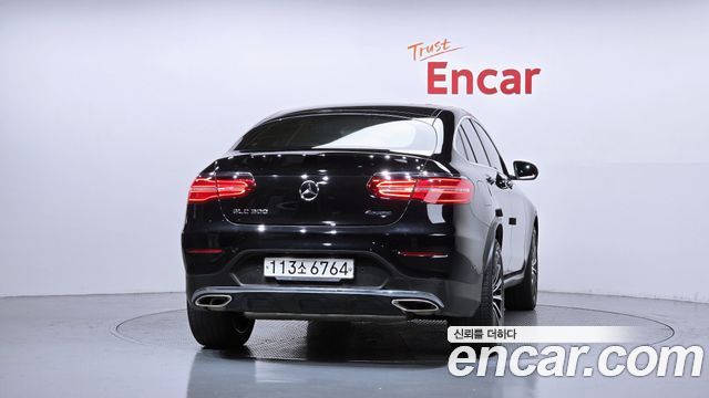 Mercedes-Benz GLC-Class (X253) GLC300 4MATIC AMG Line Coupe 2019 — фото 4