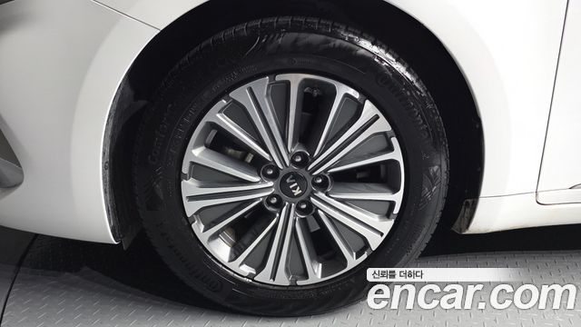 Kia K7 Premier Hybrid Noblesse 2020 — фото 5