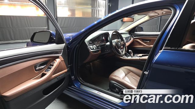 BMW 5 Series (F10) 520d xDrive M Aero Dynamic 2016 — фото 10