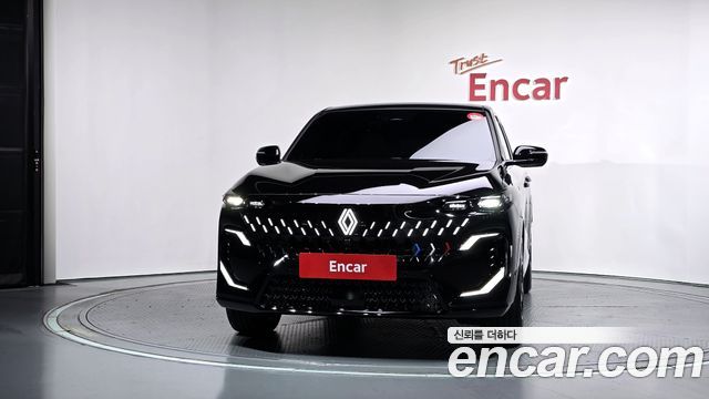 Renault Korea Filante 1.5 E-Tech Esprit Alpine 2WD 2027 — фото 3