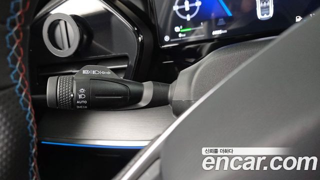 Renault Korea Filante 1.5 E-Tech Esprit Alpine 2WD 2027 — фото 30