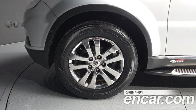 KG Mobility (SsangYong) Rexton W 2.0 4WD Nobless 2013 — фото 5
