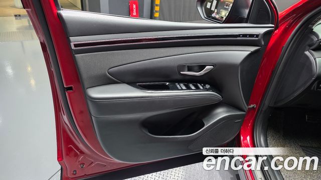 Hyundai Tucson (NX4) Gasoline 1.6 Turbo 2WD Inspiration 2021 — фото 24