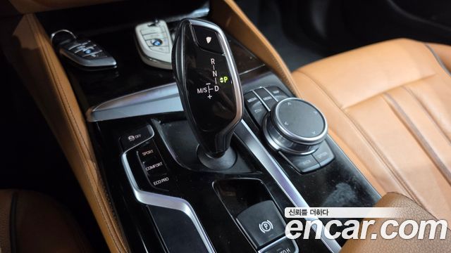BMW 5 Series (G30) 520i Luxury 2018 — фото 9