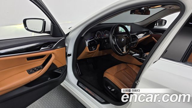 BMW 5 Series (G30) 520i Luxury 2018 — фото 10