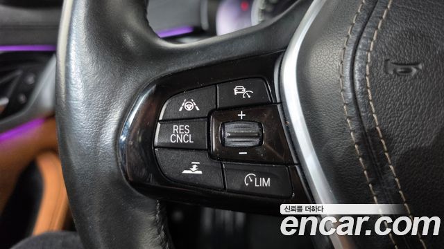 BMW 5 Series (G30) 520i Luxury 2018 — фото 16