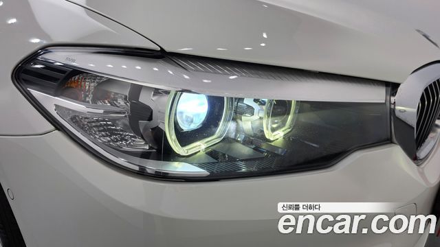 BMW 5 Series (G30) 520i Luxury 2018 — фото 22