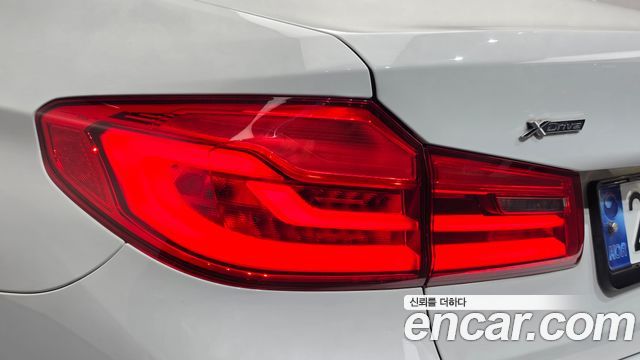 BMW 5 Series (G30) 520i Luxury 2018 — фото 23