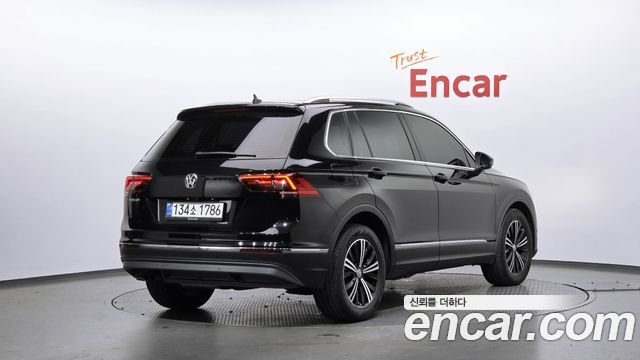 Volkswagen Tiguan (II) 2.0 TDI Prestige 2020 — фото 2