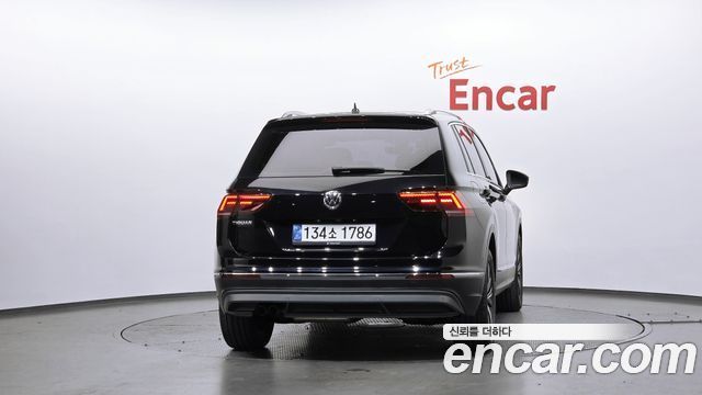 Volkswagen Tiguan (II) 2.0 TDI Prestige 2020 — фото 4