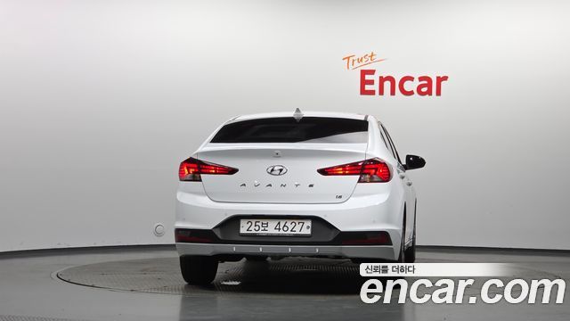 Hyundai Avante (AD) 1.6 Smart Choice 2020 — фото 4