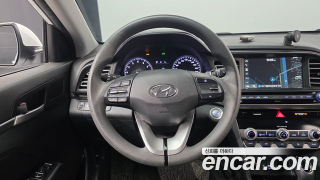 Hyundai Avante (AD) 1.6 Smart Choice 2020 — фото 14