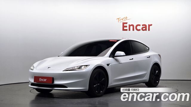 Tesla Model 3 RWD 2025 — фото 11