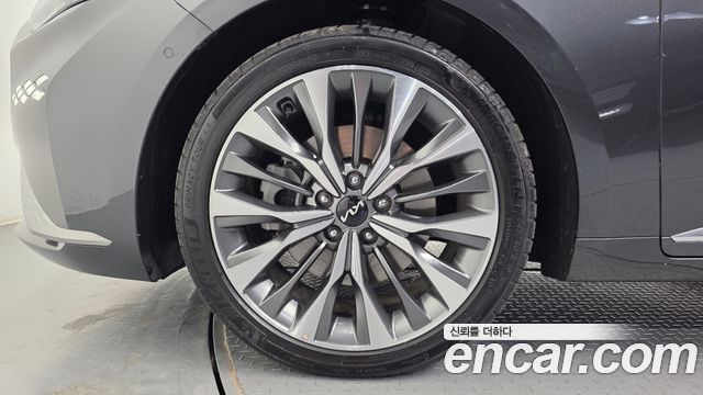 Kia K8 2.5 Gasoline 2WD Signature 2022 — фото 5