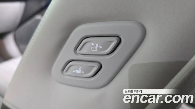 Kia K8 2.5 Gasoline 2WD Signature 2022 — фото 17