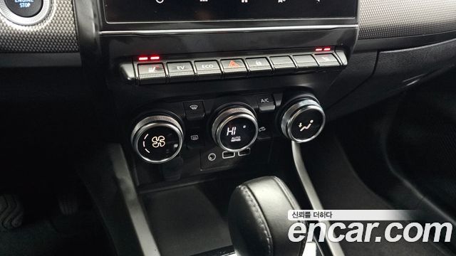 Renault Korea Arkana 1.6 E-TECH Techno 2025 — фото 19