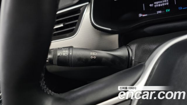 Renault Korea Arkana 1.6 E-TECH Techno 2025 — фото 27
