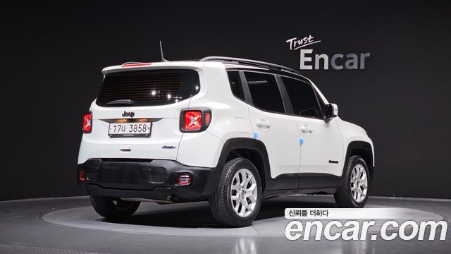 Jeep Renegade 2.4 Longitude 2018 — фото 2