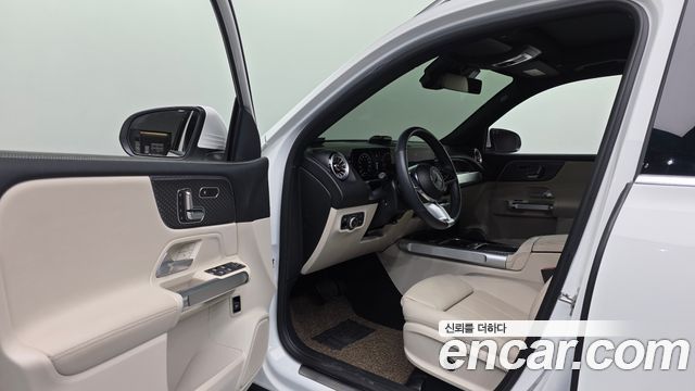 Mercedes-Benz GLB-Class (X247) GLB200 d 2024 — фото 10