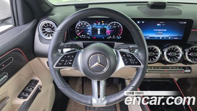 Mercedes-Benz GLB-Class (X247) GLB200 d 2024 — фото 13