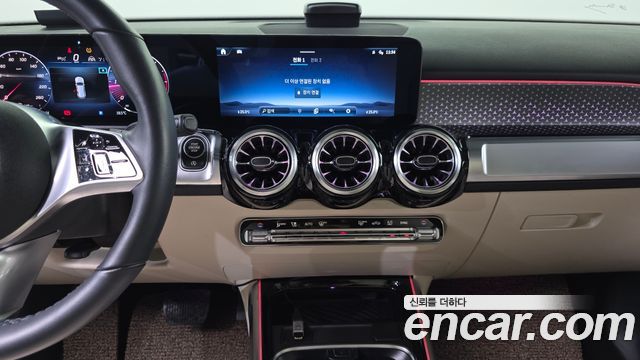 Mercedes-Benz GLB-Class (X247) GLB200 d 2024 — фото 14