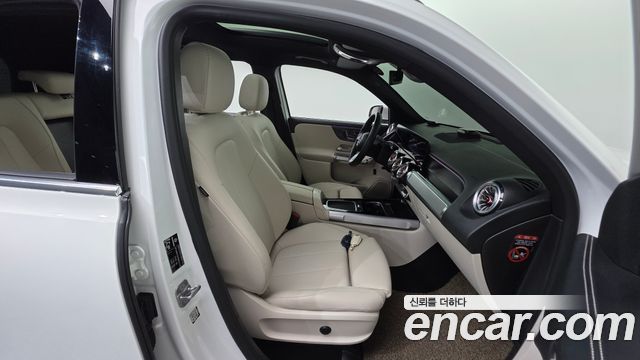 Mercedes-Benz GLB-Class (X247) GLB200 d 2024 — фото 26