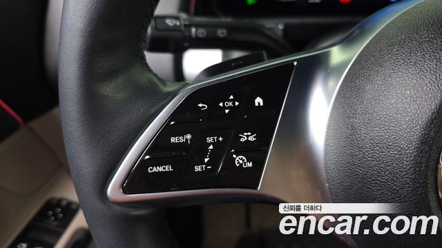 Mercedes-Benz GLB-Class (X247) GLB200 d 2024 — фото 29